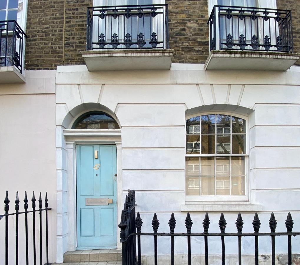Апартаменты The Blue Door Лондон Экстерьер фото